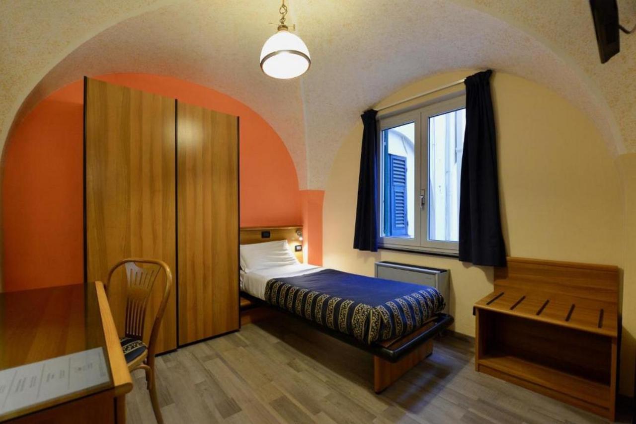 Hotel Europa Genoa Luaran gambar