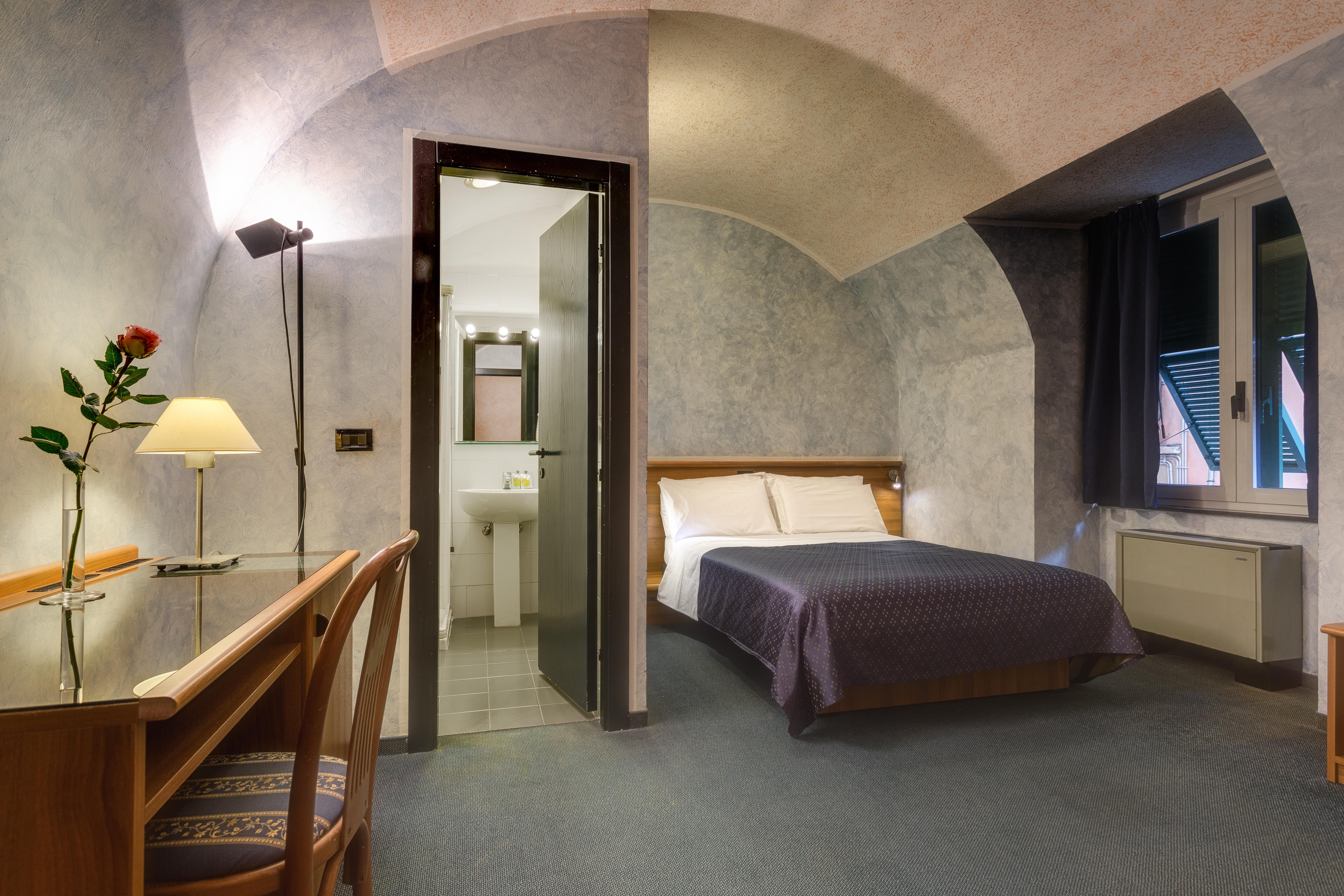 Hotel Europa Genoa Luaran gambar